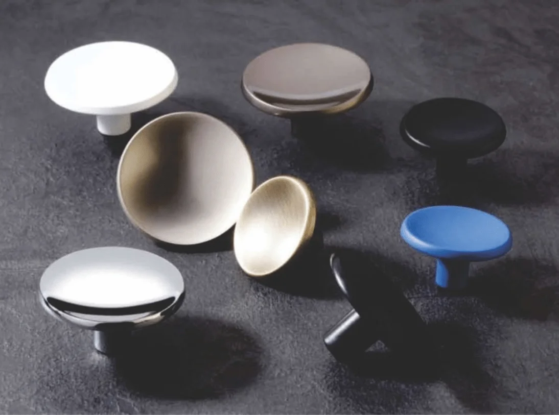 DRAWER & WARDROBE KNOBS
